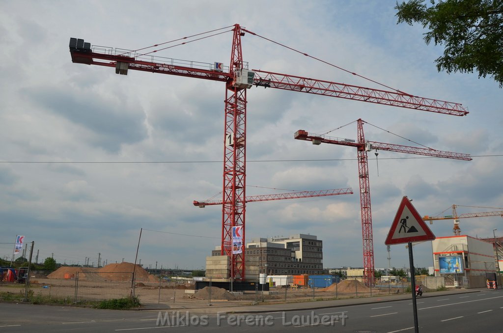 Bau der neuen Feuerwache 10 P39.JPG - Miklos Laubert